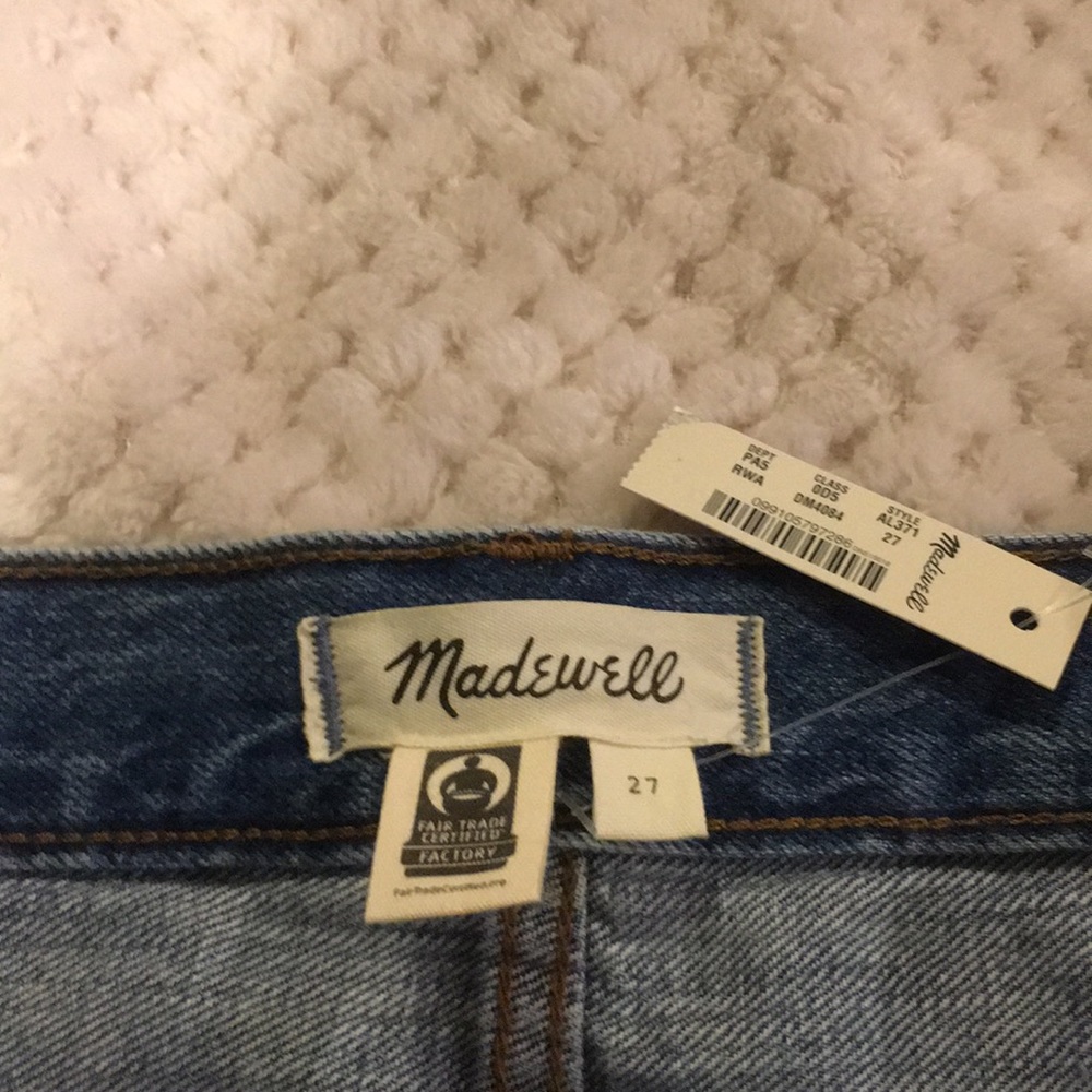 Madewell denim skirt